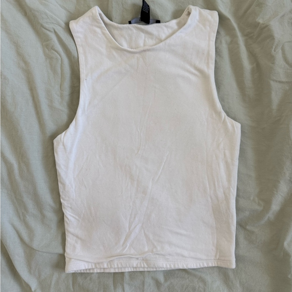 White cropped tank top size small forever 21